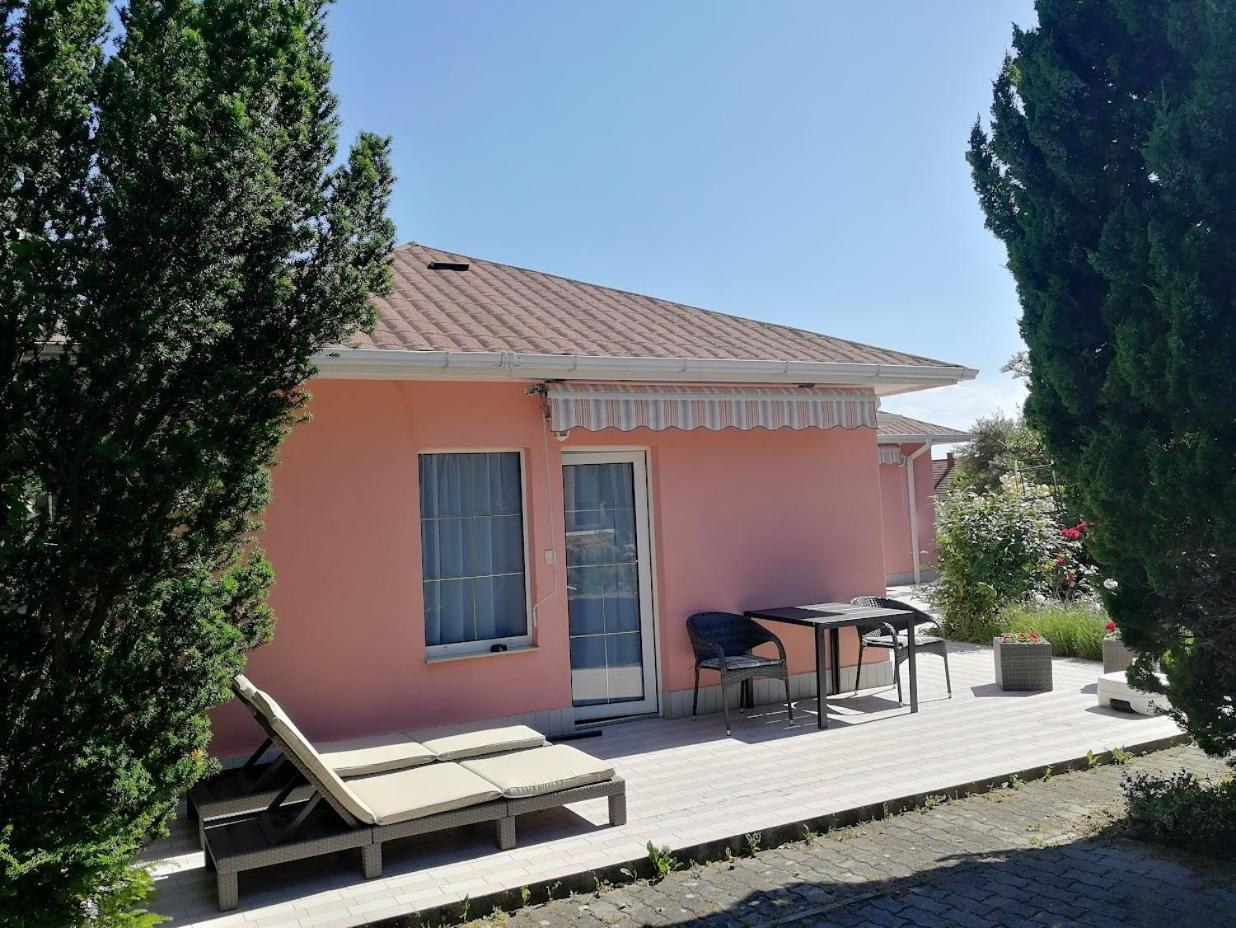 Fészek Apartmanház Vonyarcvashegy Exterior foto